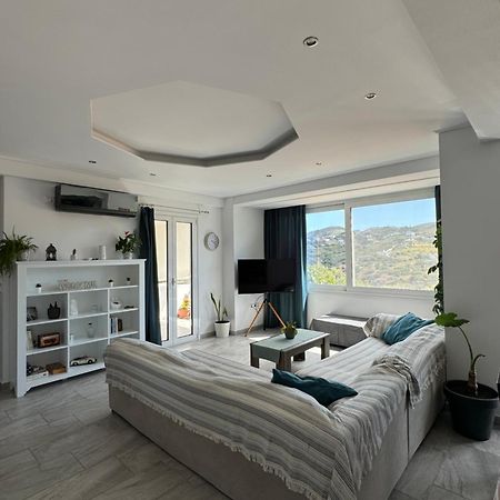 Family House Apartamento Keratea Exterior foto